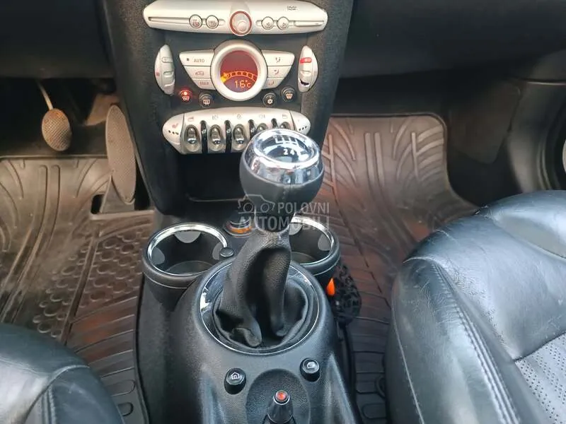 Mini Cooper 2010 photo 4
