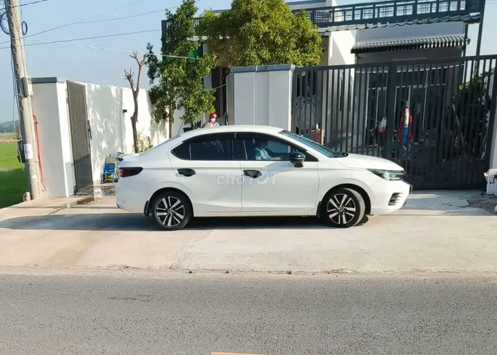 Honda City 2023 photo 3