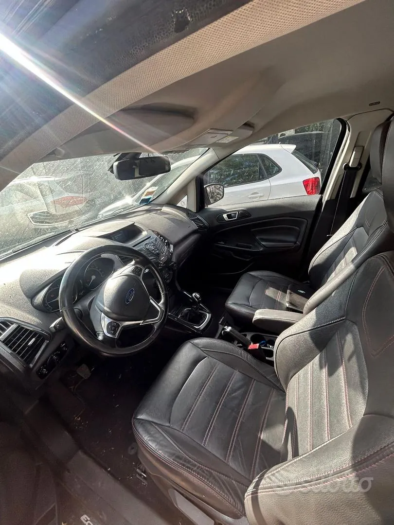 Ford Ecosport 2016 photo 4