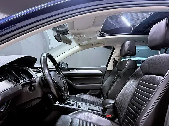 Volkswagen Passat Alltrack 2017 photo 2