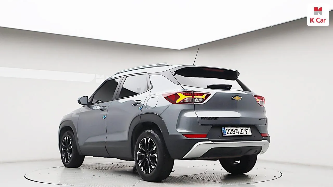 Chevrolet Trailblazer 2022 photo 2
