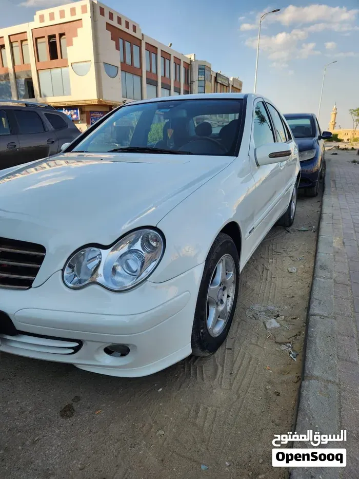 Mercedes-Benz C-Class