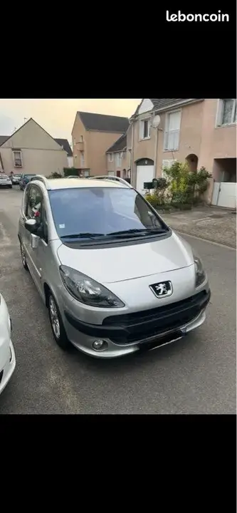 Peugeot 1007 2006 photo 3