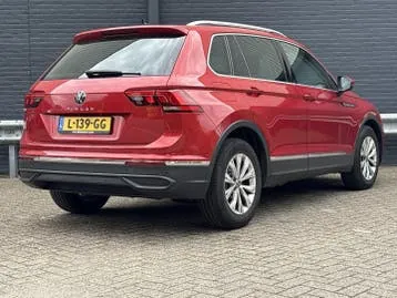Volkswagen Tiguan 2021 photo 2