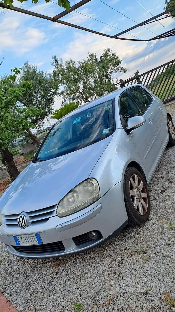 Volkswagen Golf 2005 photo 5