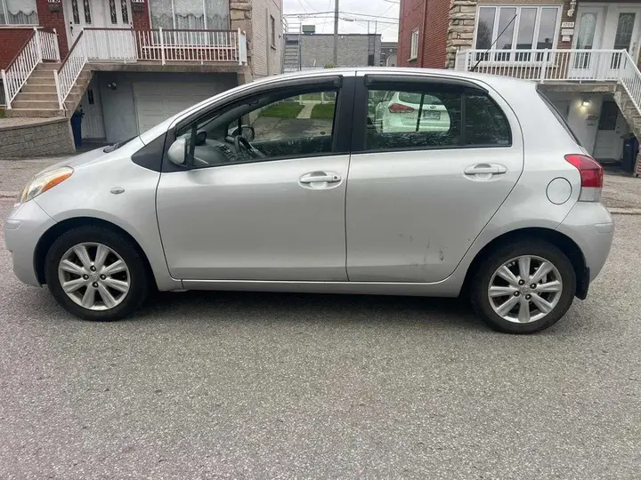 Toyota Yaris 2009 photo 5