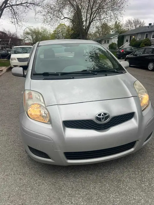 Toyota Yaris 2009 photo 2
