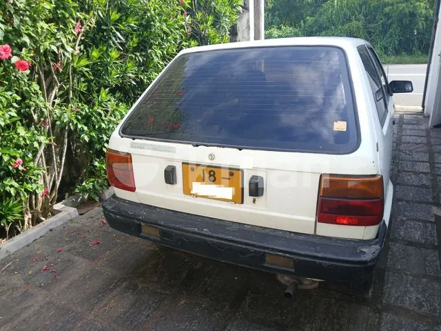 Nissan March 1998 photo 5