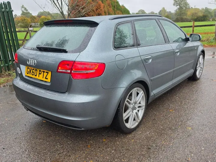 Audi A3 2010 photo 3