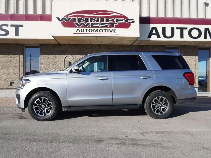 Ford Expedition 2024 photo 3