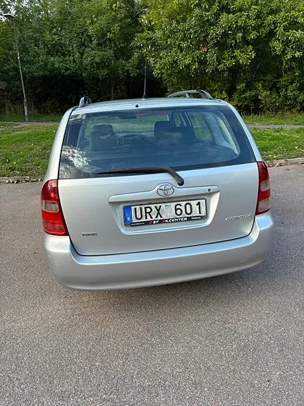 Toyota Corolla 2004 photo 3