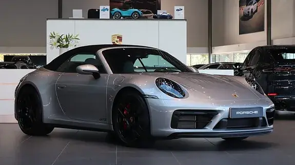 Porsche 911 2023 photo 3