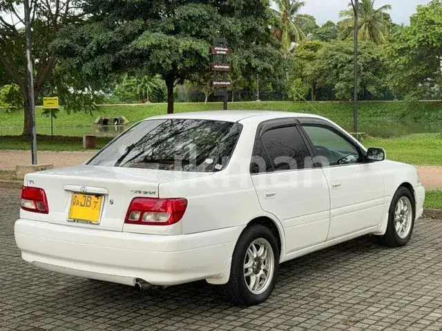 Toyota Carina 2001 photo 4