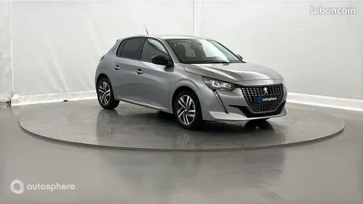 Peugeot 208 2023 photo 3