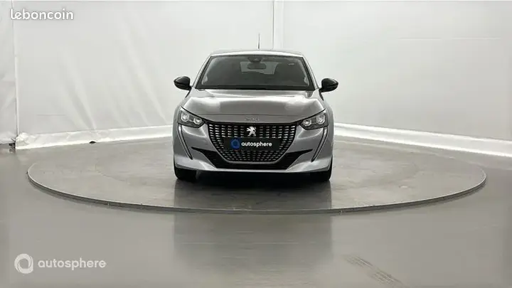 Peugeot 208 2023 photo 2