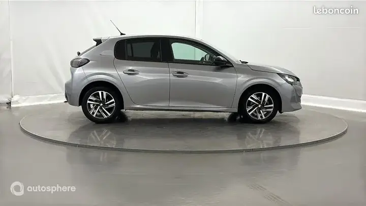 Peugeot 208 2023 photo 4