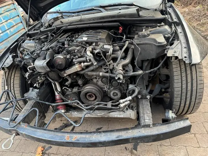 BMW E90