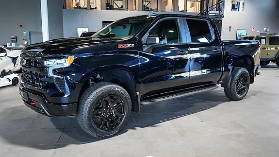 Chevrolet Silverado 2025 photo 2