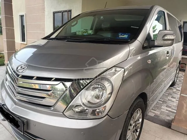 Hyundai Grand Starex