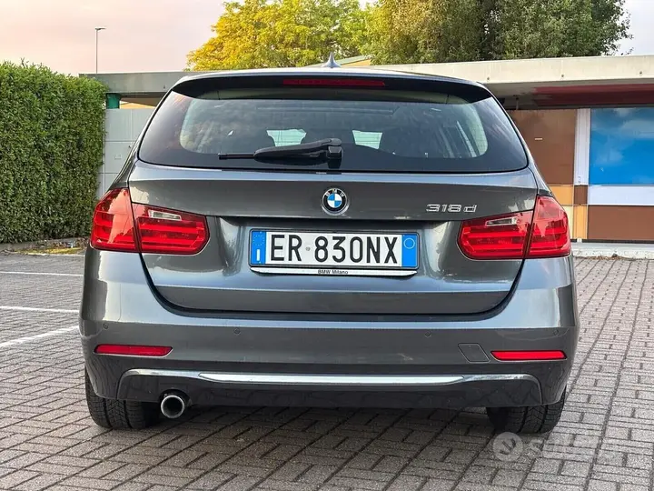BMW 318D 2013 photo 4