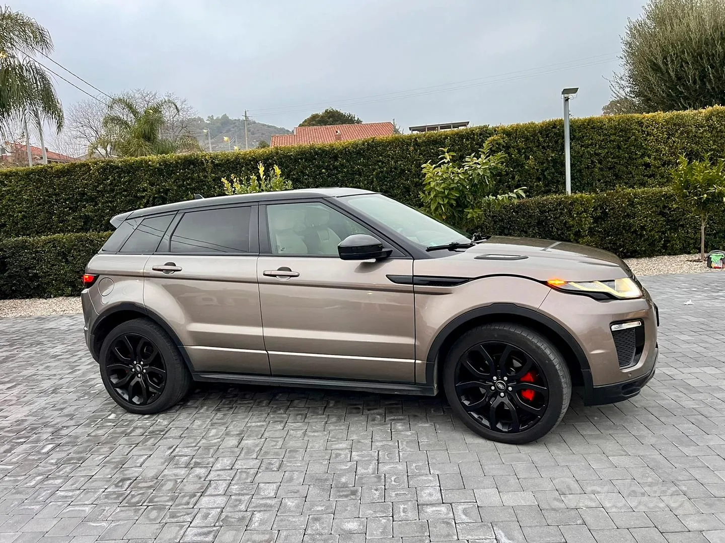 Land Rover Evoque 2016 photo 4