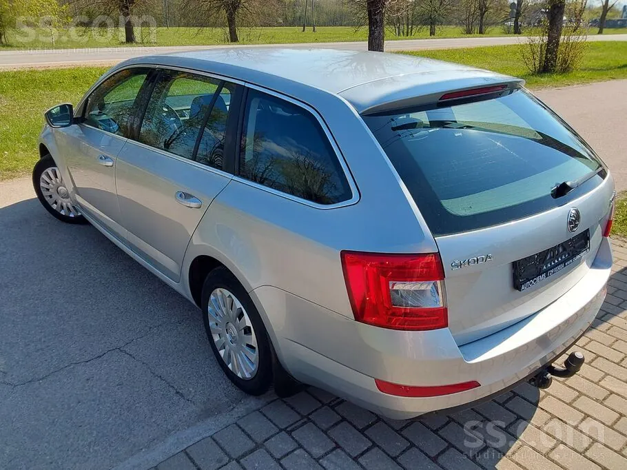 Skoda Octavia 2014 photo 2