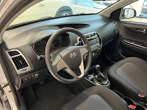 Hyundai I20 2013 photo 5