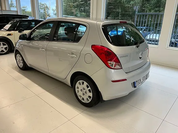 Hyundai I20 2013 photo 3