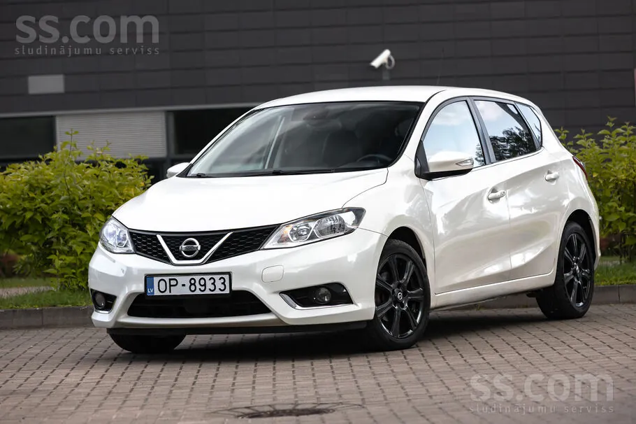 Nissan Pulsar 2016 photo 2