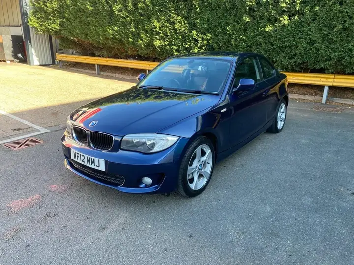 BMW 1 Series 2012 photo 3