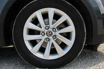 Toyota C-Hr 2024 photo 3