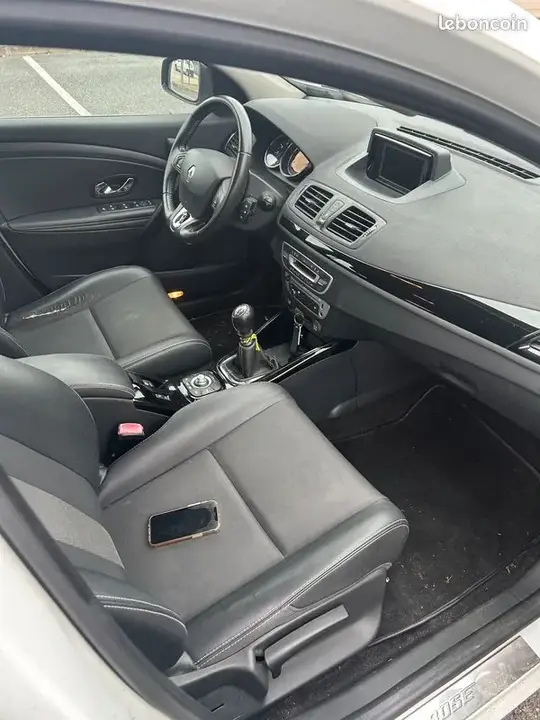 Renault Megane 2013 photo 3