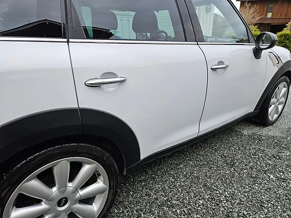 Mini Countryman Cooper D 2011 photo 5