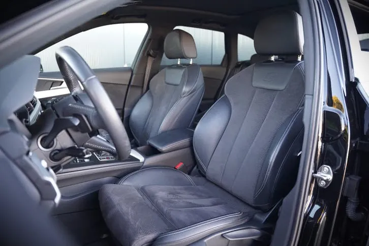 Audi A4 Avant 2019 photo 3