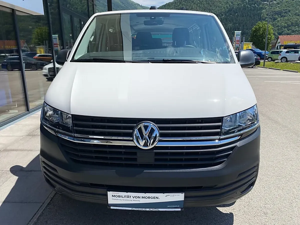 Volkswagen T6 2023 photo 2