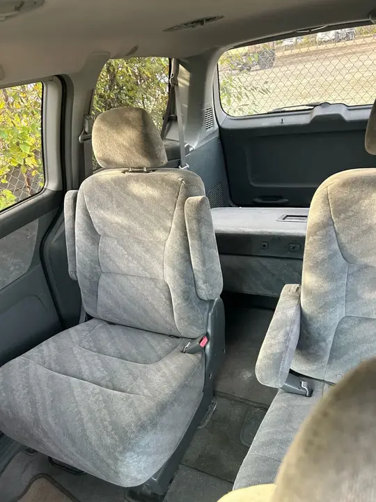 Honda Odyssey 2003 photo 3