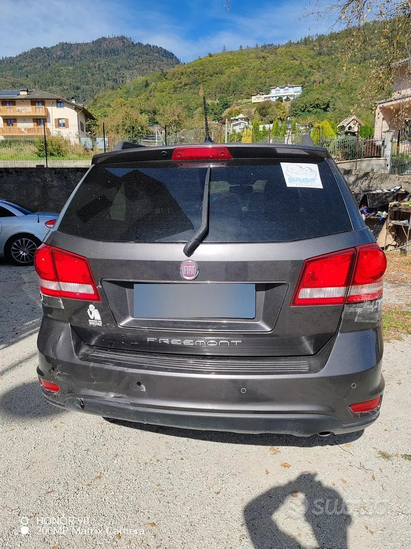 Fiat Freemont 2014 photo 2