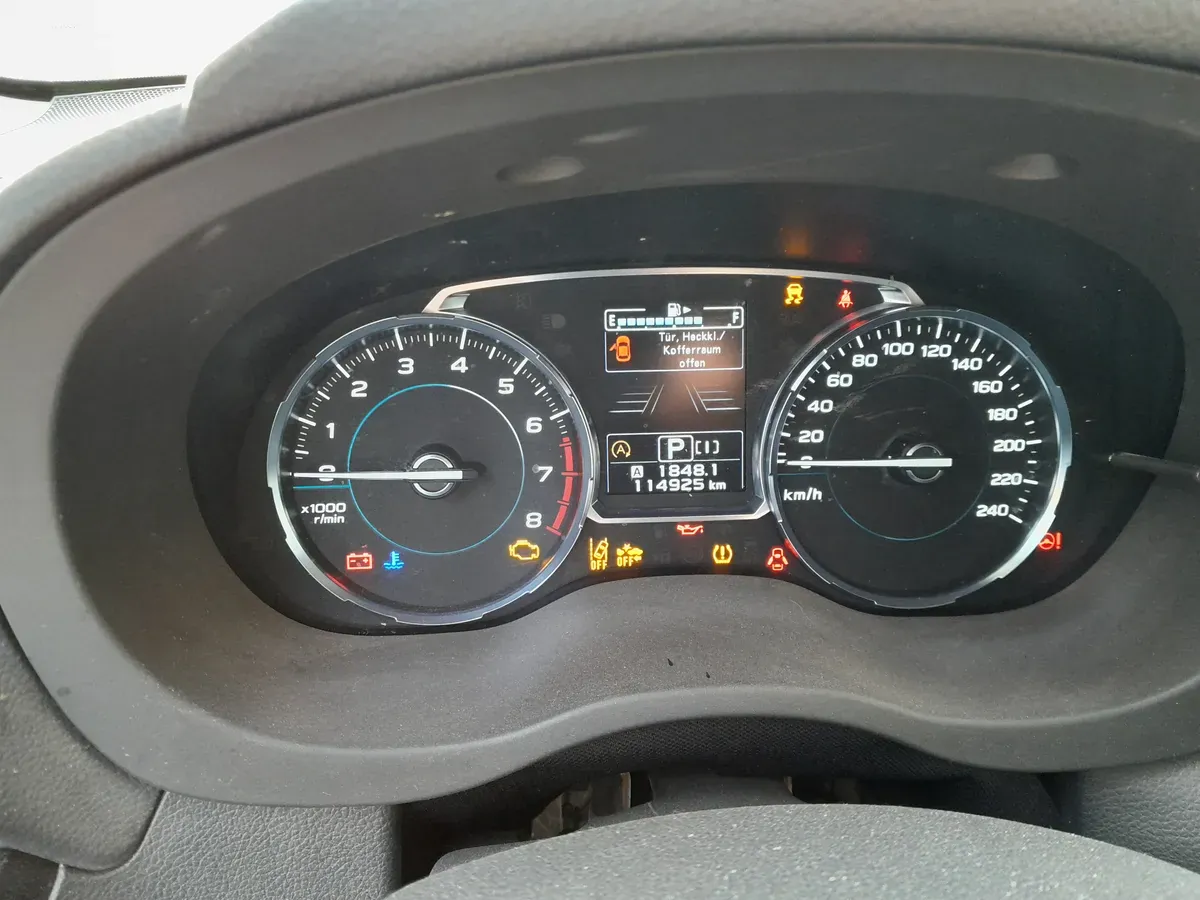 Subaru Forester 2018 photo 3