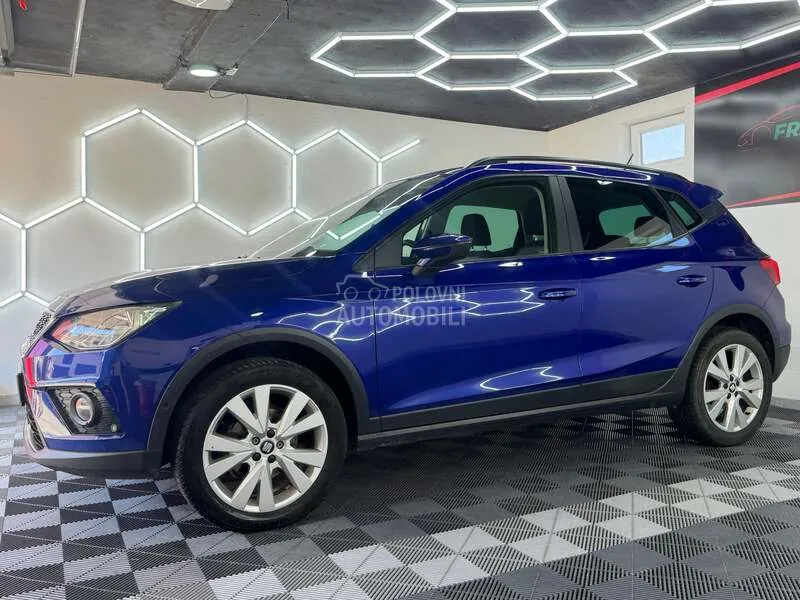 Seat Arona 2018 photo 5