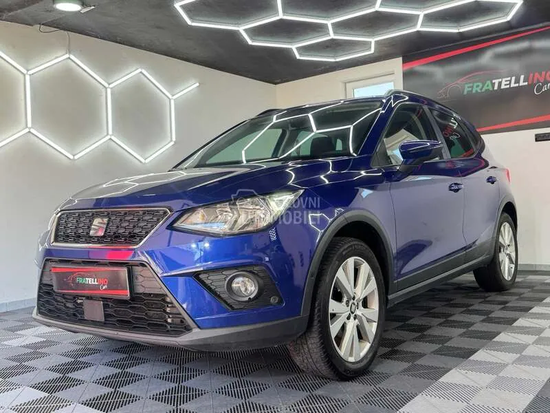 Seat Arona 2018 photo 3
