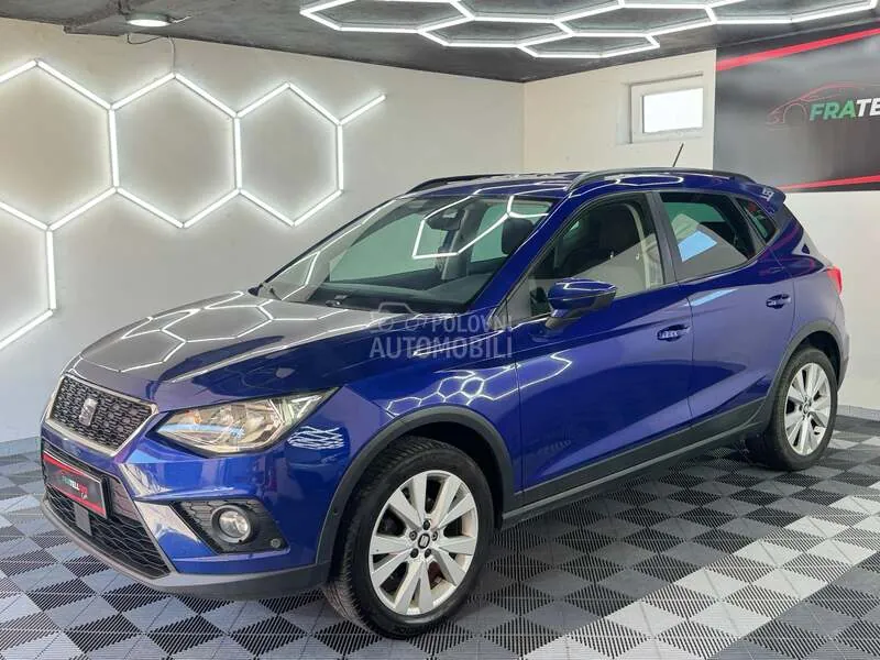 Seat Arona 2018 photo 4
