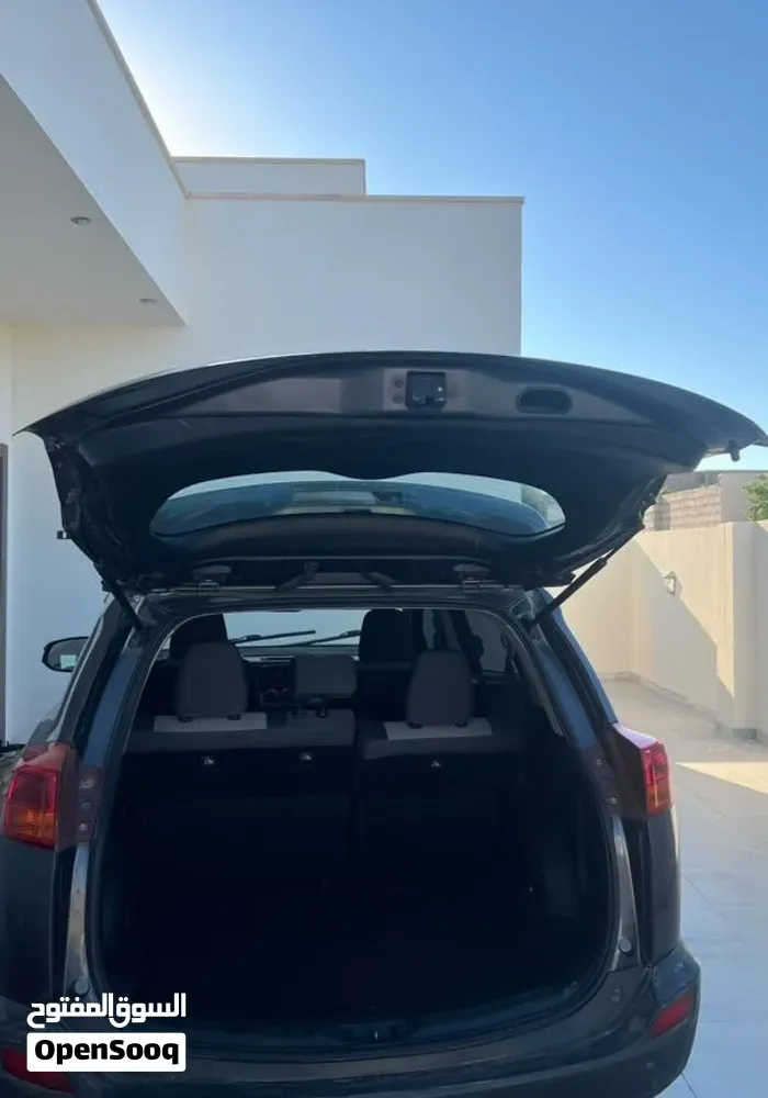 Toyota Rav 4 2015 photo 4