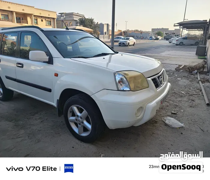 Nissan X-Trail 2004 photo 2