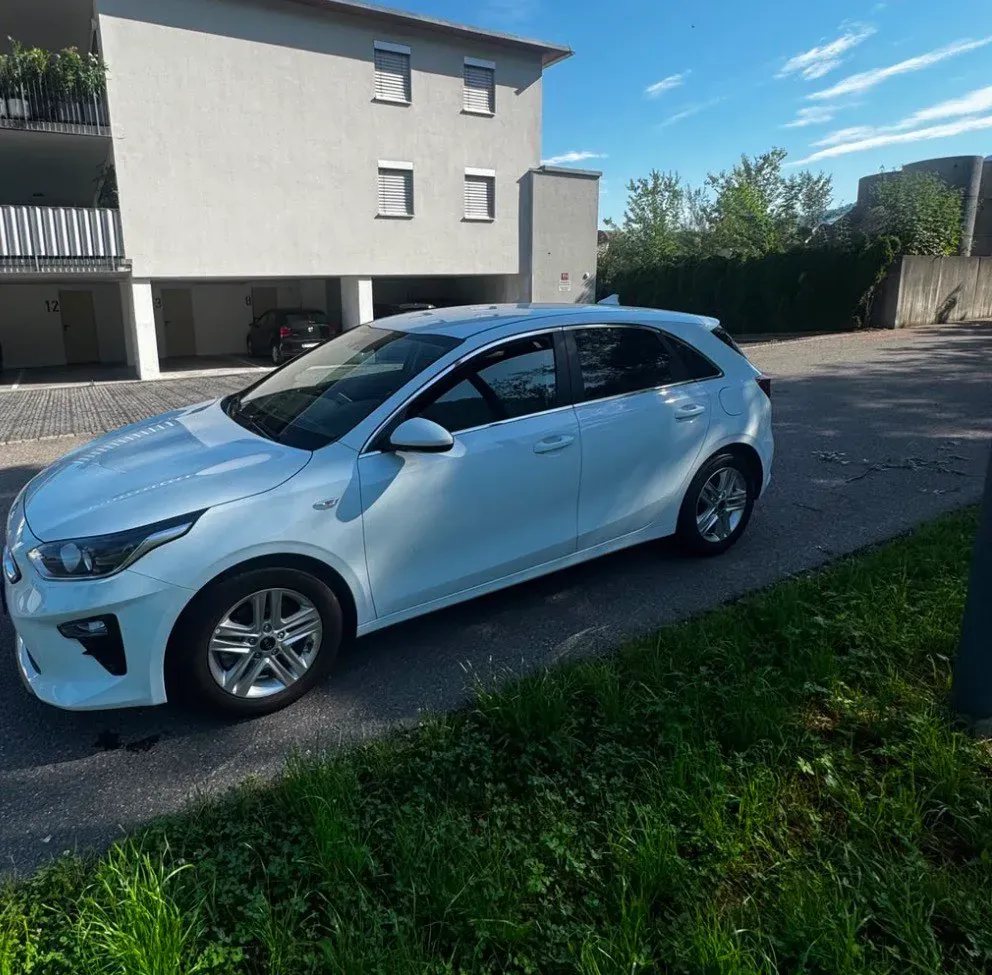 Kia Ceed 2021 photo 3