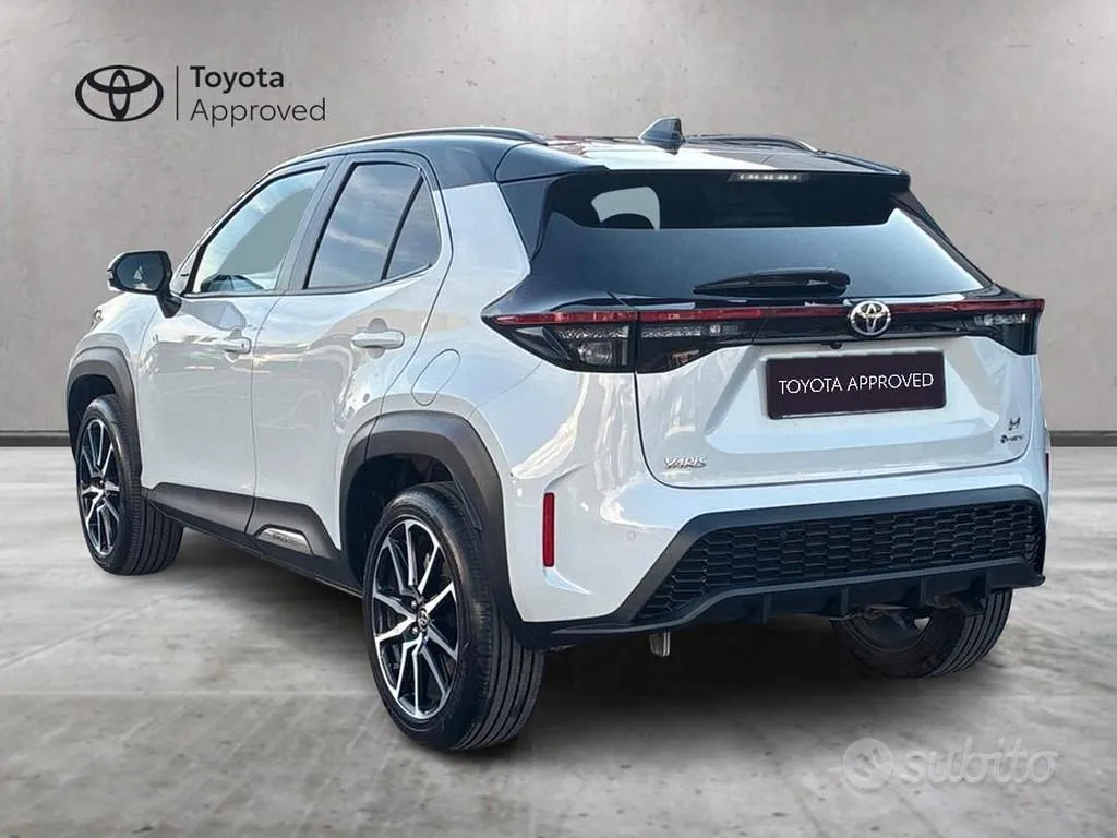 Toyota Yaris Cross 2024 photo 4
