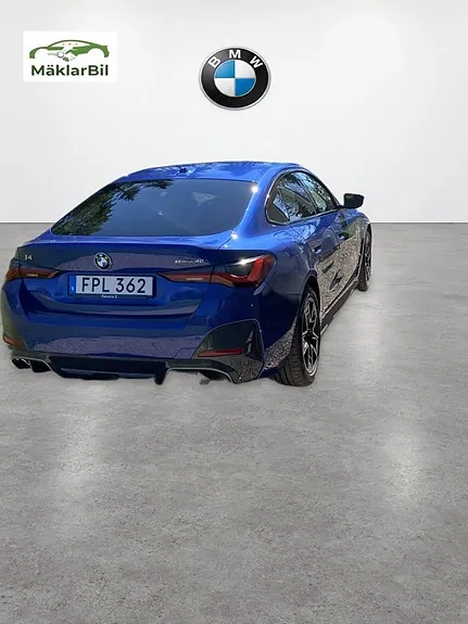 BMW I4 2022 photo 3