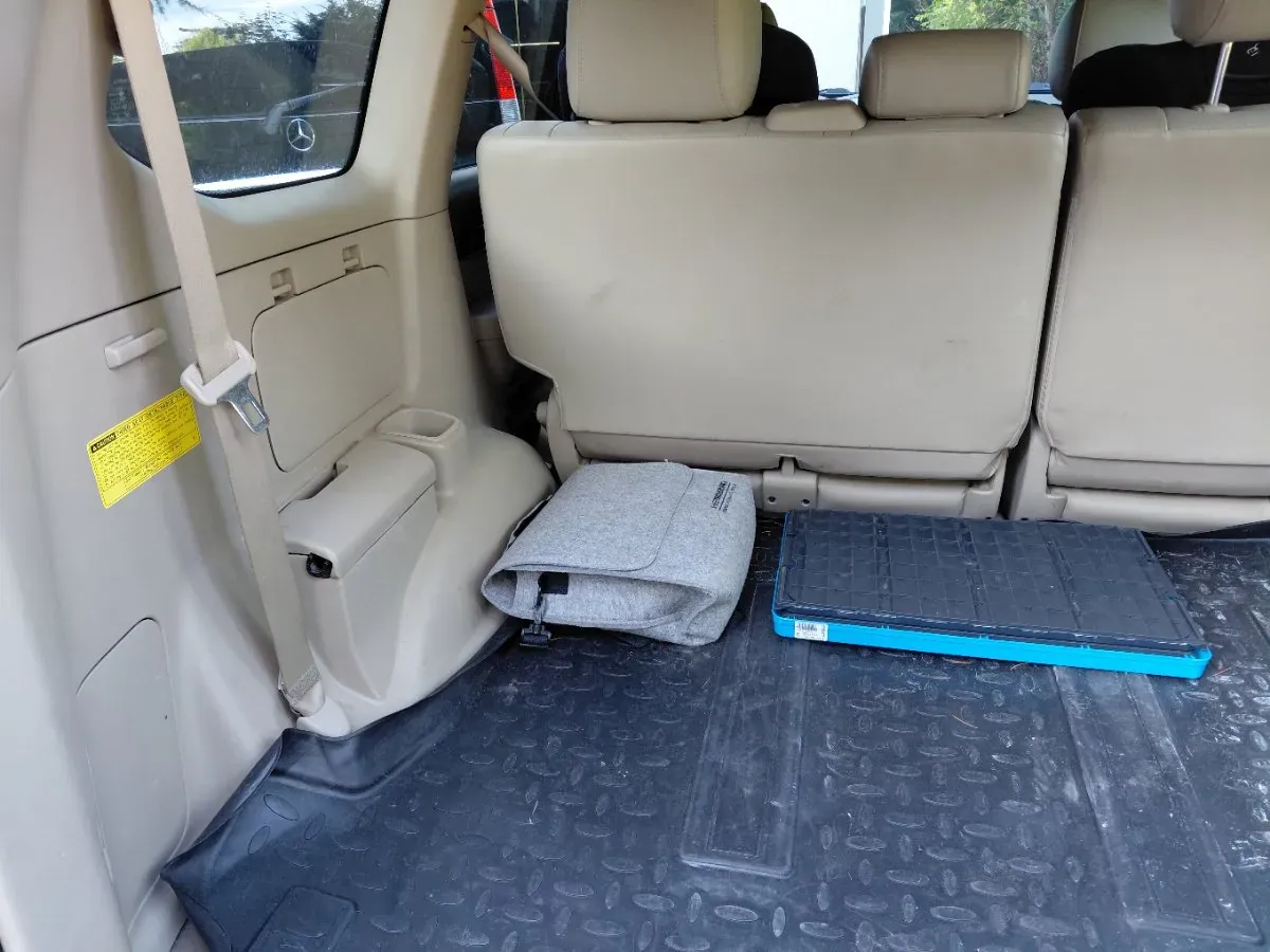 Toyota Land Cruiser 2006 photo 2