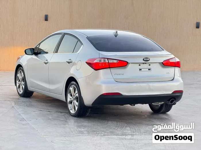 Kia Forte 2014 photo 3