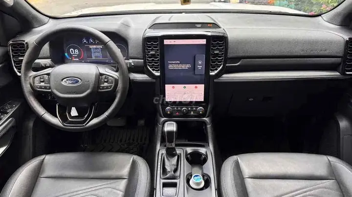 Ford Everest 2024 photo 4