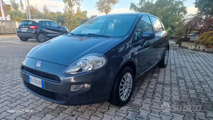 Fiat Punto 2015 photo 3